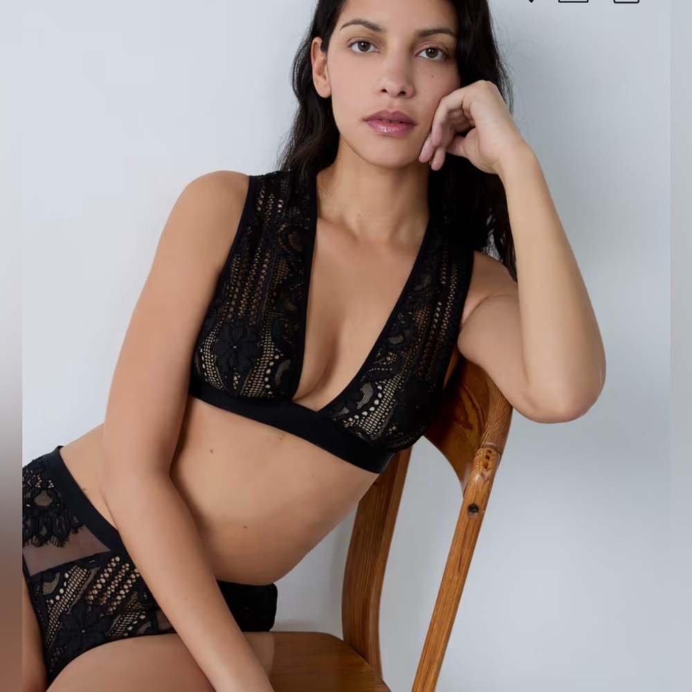 Etam Wireless Lace Foulard Bra